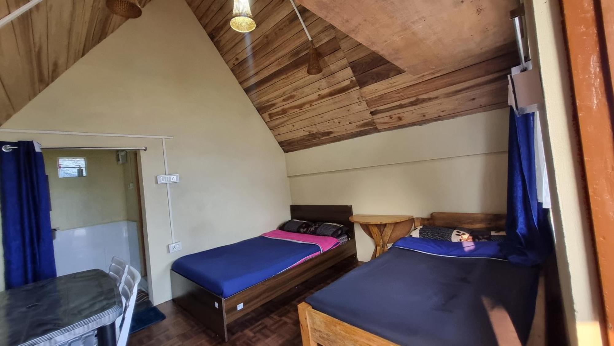 I Basa Homestay Sohrarim Екстер'єр фото