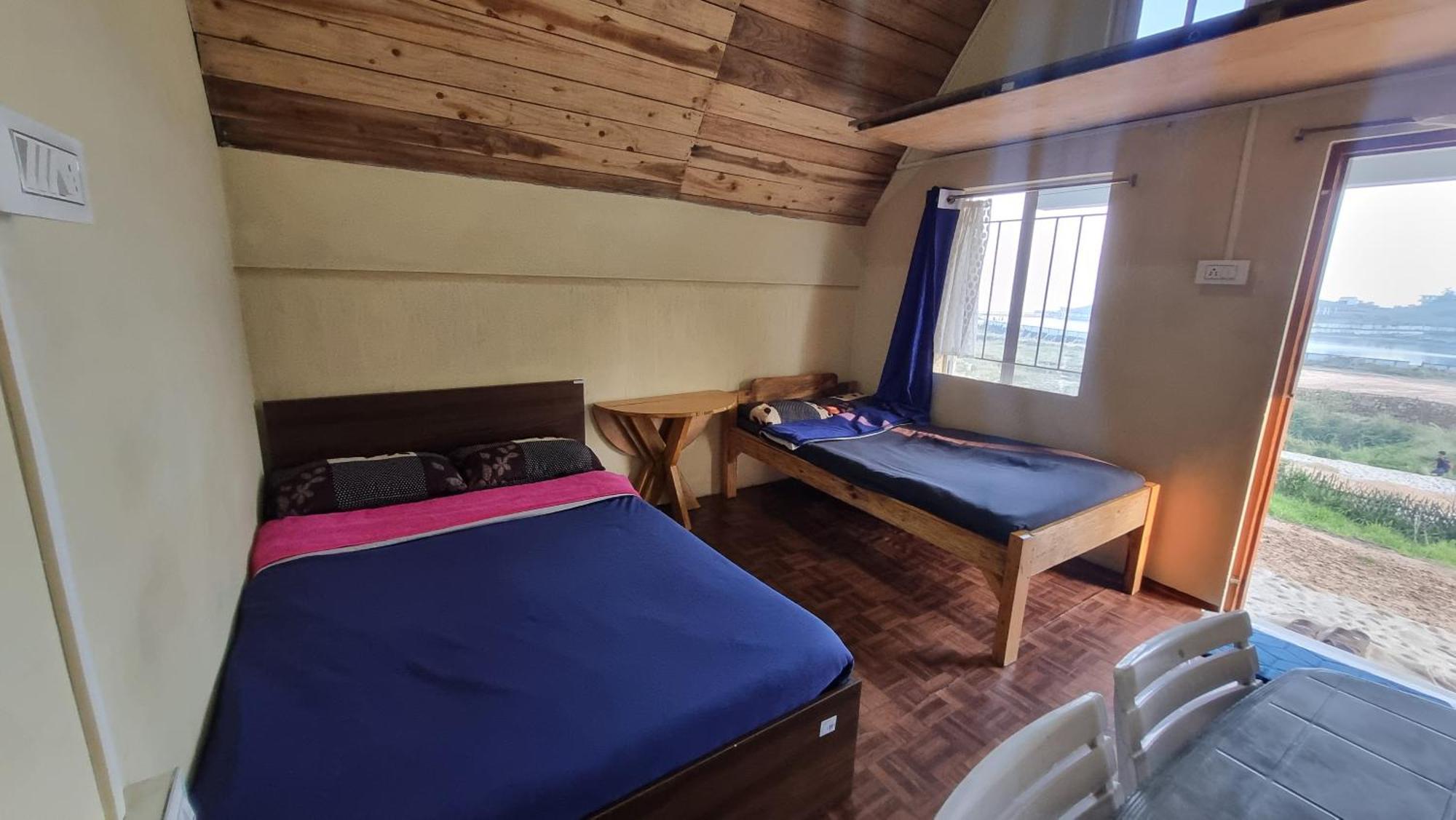 I Basa Homestay Sohrarim Екстер'єр фото