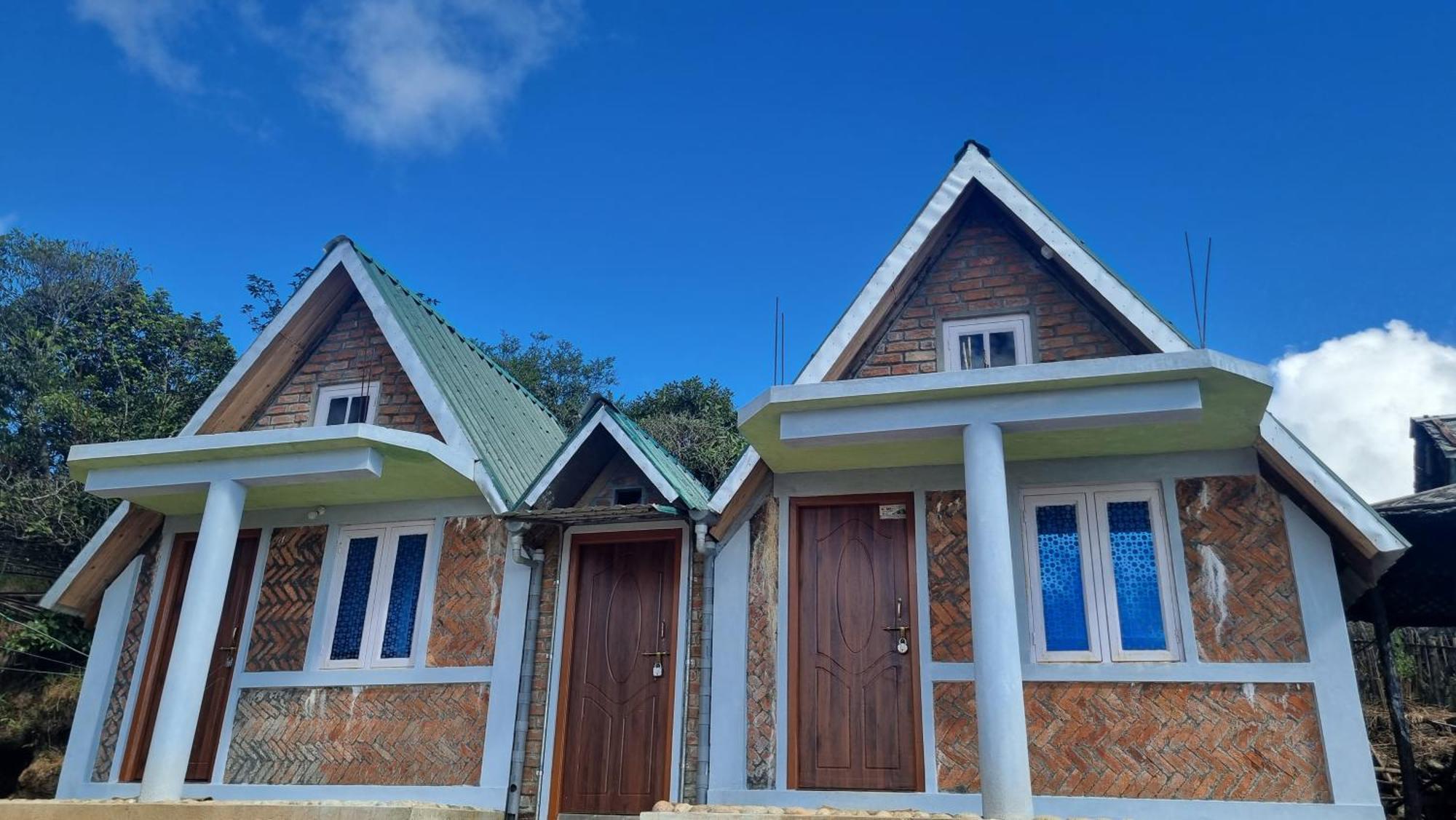 I Basa Homestay Sohrarim Екстер'єр фото